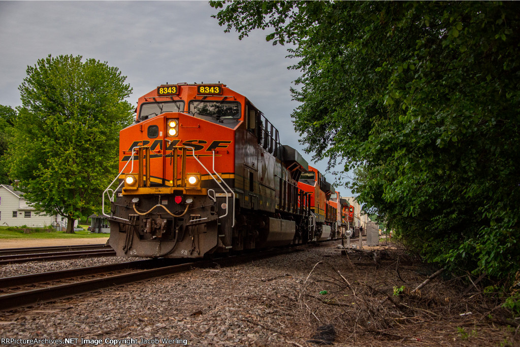 BNSF 8343